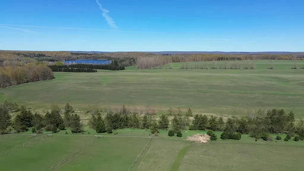 130 S Peninsula South Arm Township MI 49727