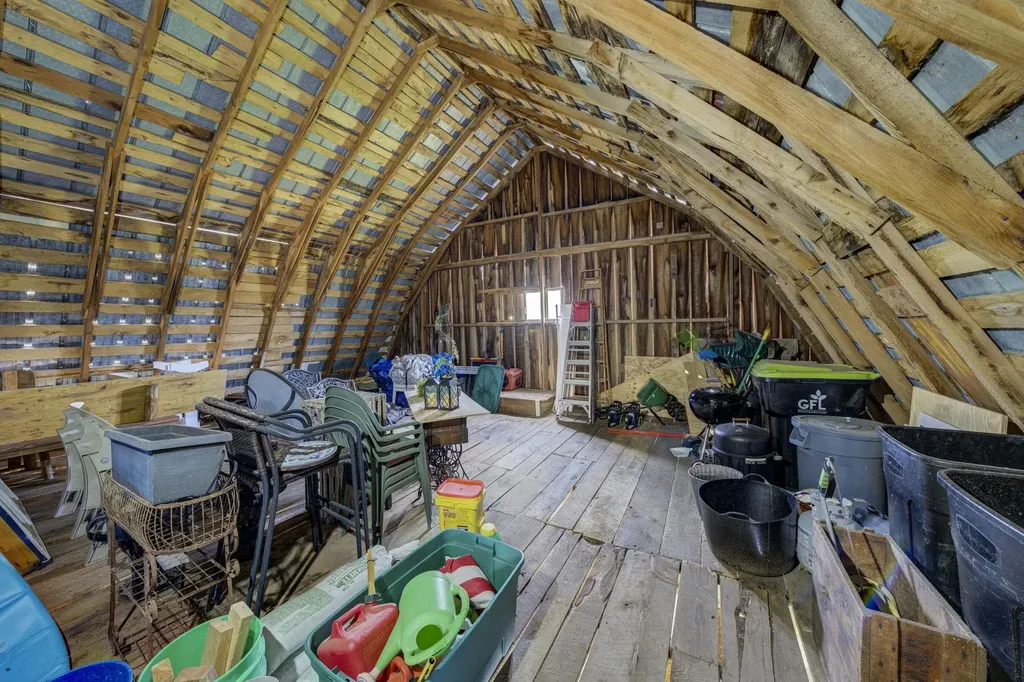 4135 Schoolcraft Kearney Township MI 49615