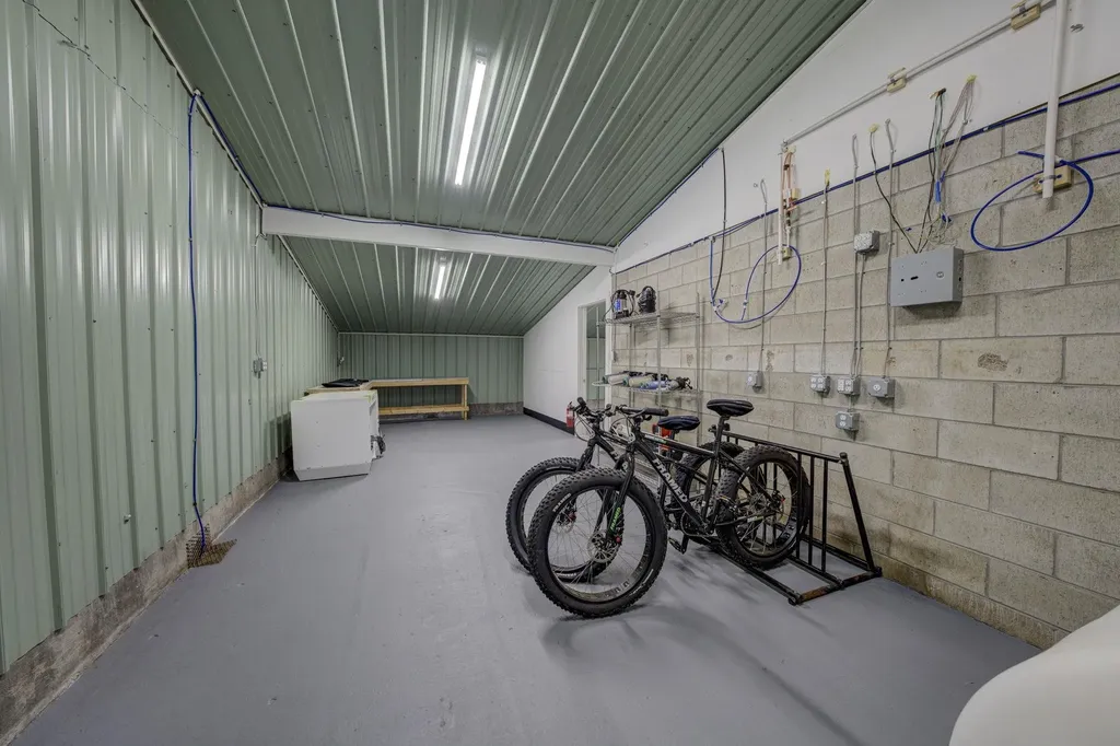 4135 Schoolcraft Kearney Township MI 49615