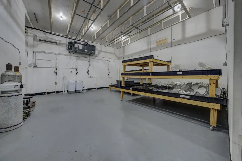 4135 Schoolcraft Kearney Township MI 49615