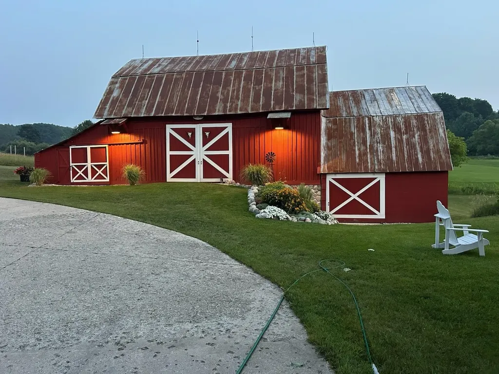 4135 Schoolcraft Kearney Township MI 49615