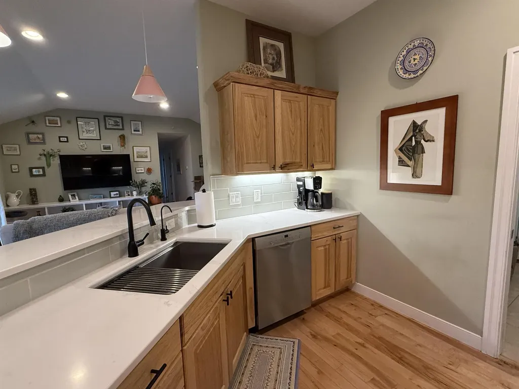 1364 Saffron Circle East Bay Township MI 49696