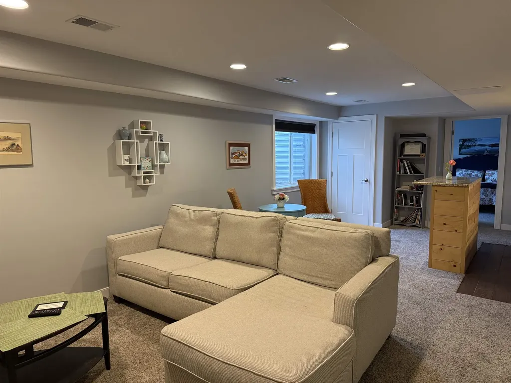 1364 Saffron Circle East Bay Township MI 49696