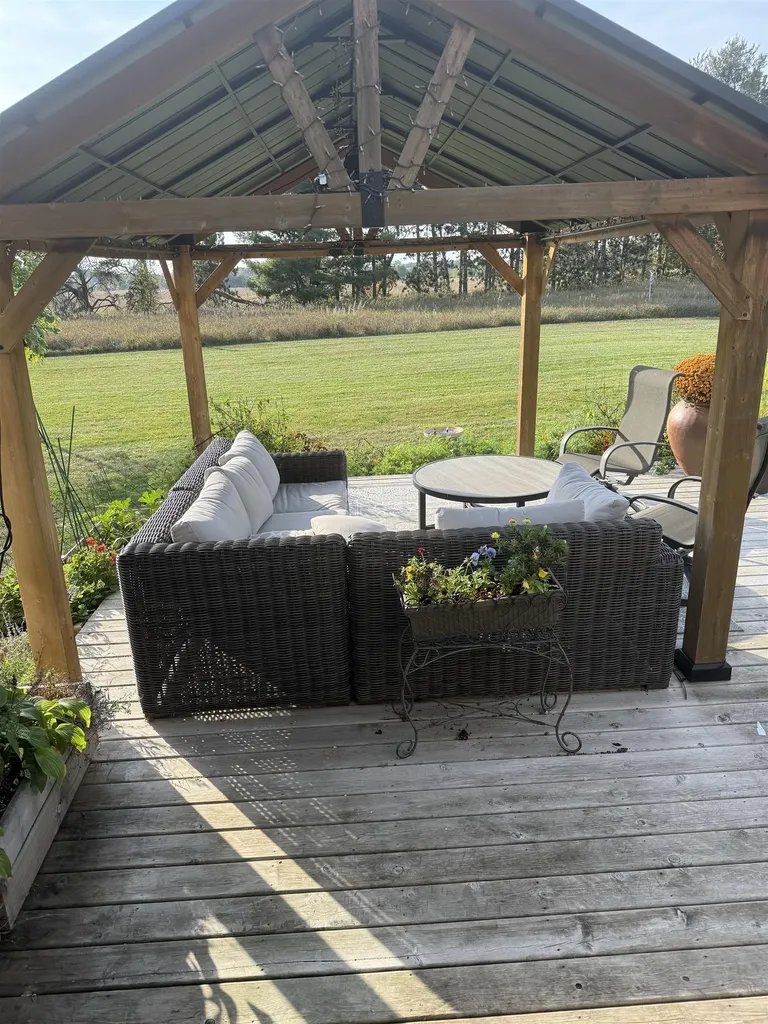 1364 Saffron Circle East Bay Township MI 49696