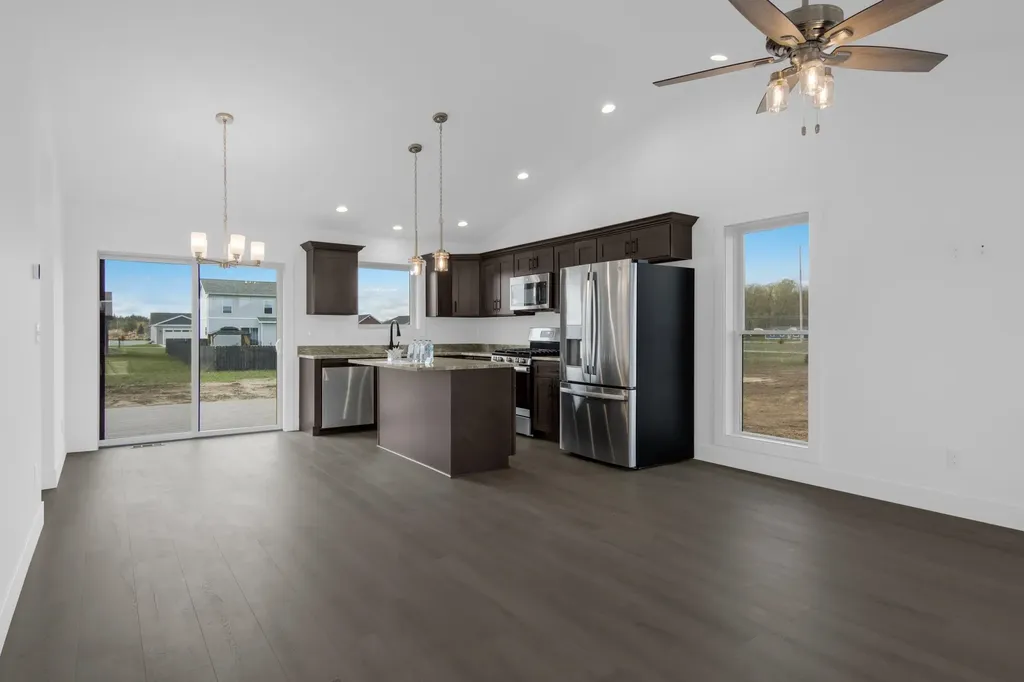 2102 Cottonwood Avenue Blair Township MI 49637
