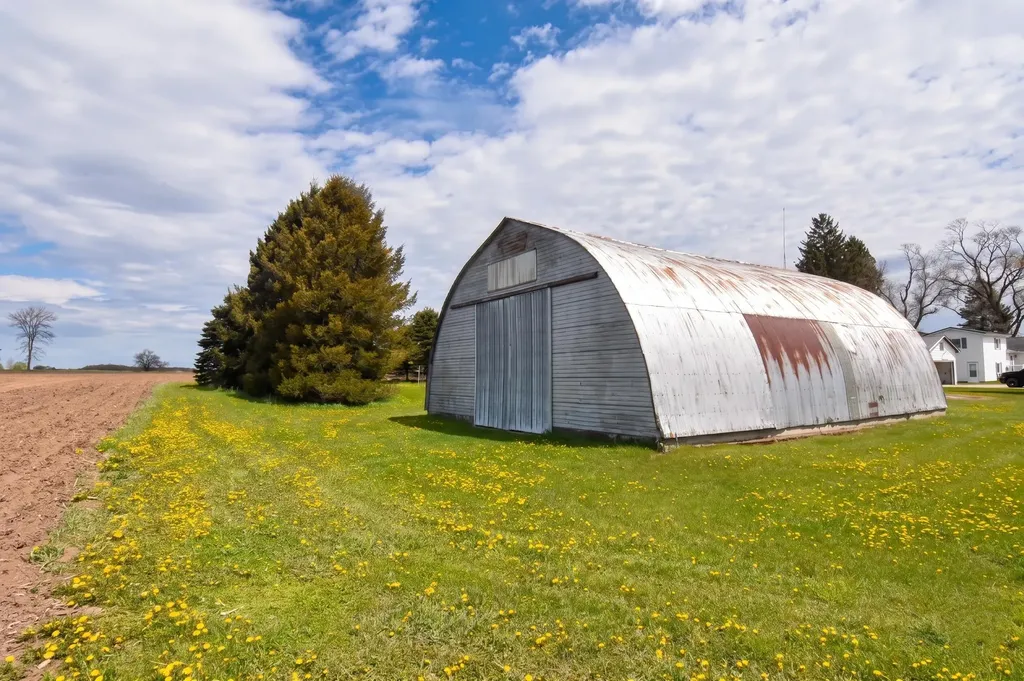 11663 N 11 Road Wexford Township MI 49620