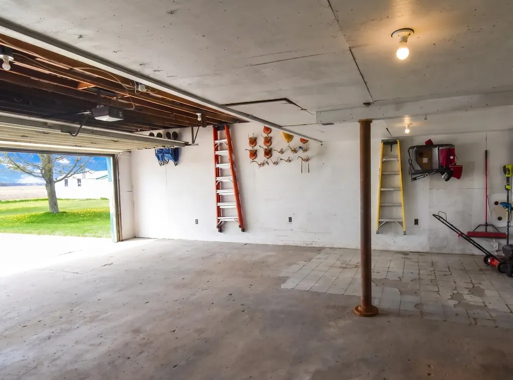 11663 N 11 Road Wexford Township MI 49620