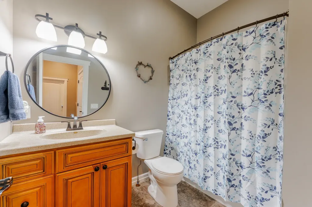 1465 Betsie River Road Green Lake Township MI 49643