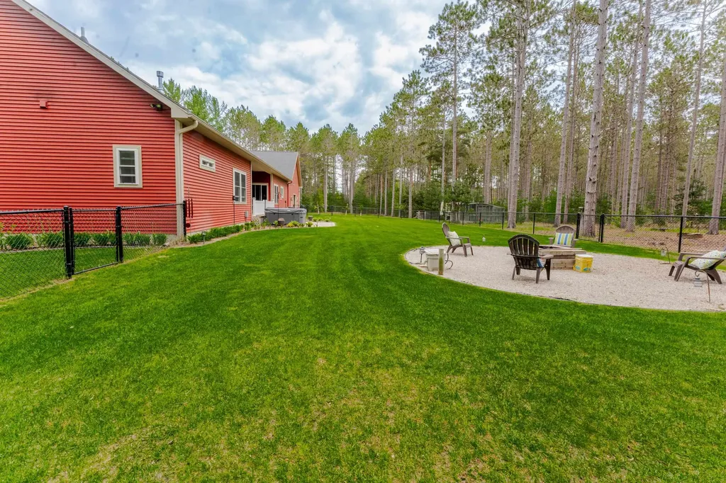 1465 Betsie River Road Green Lake Township MI 49643