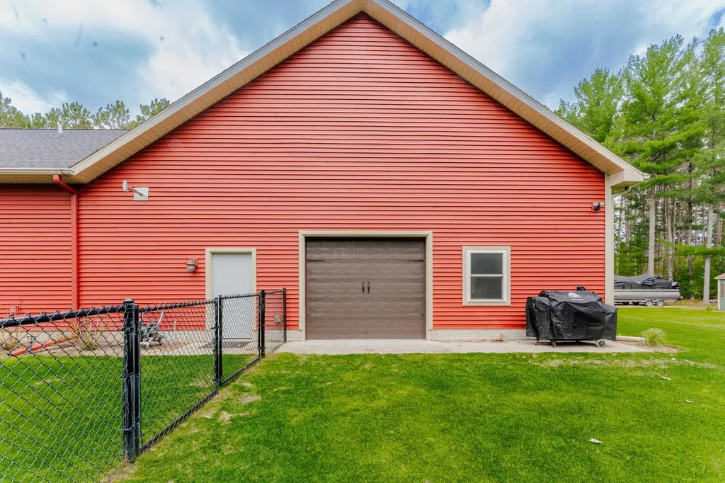 1465 Betsie River Road Green Lake Township MI 49643