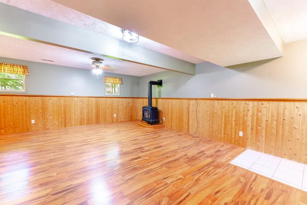 9219 Blackburn Drive Long Lake Township MI 49685