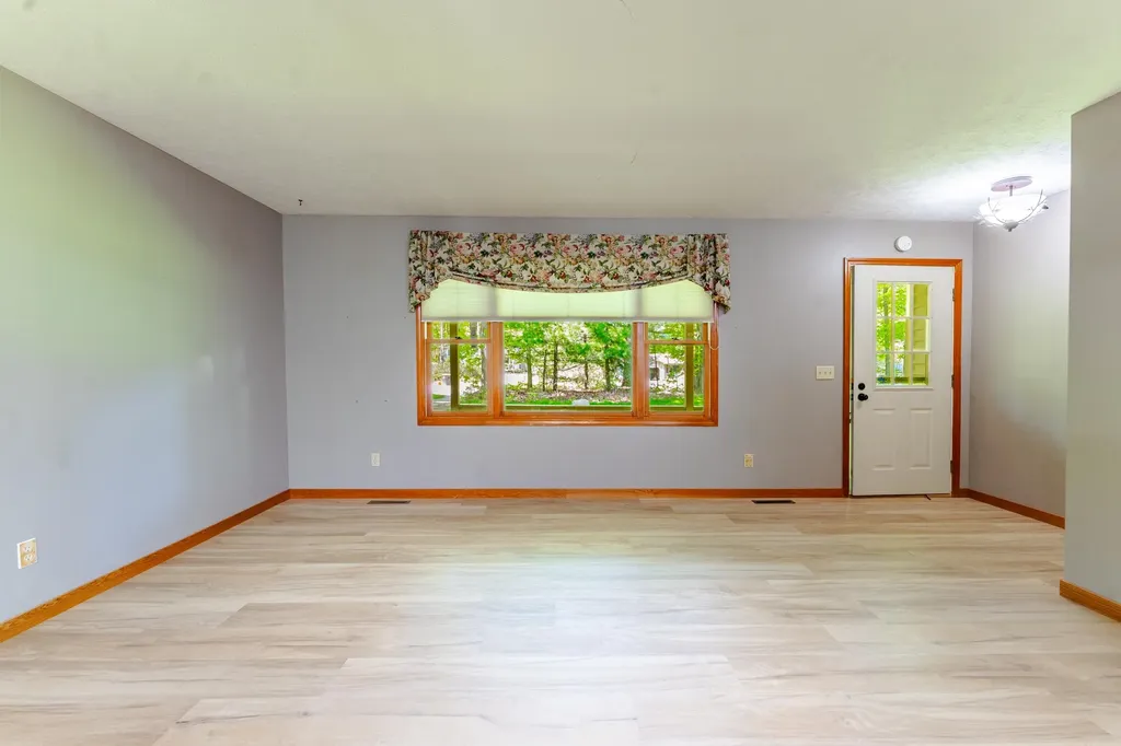 9219 Blackburn Drive Long Lake Township MI 49685