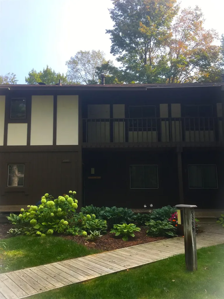 6865 Pinebrook Drive Custer Township MI 49615