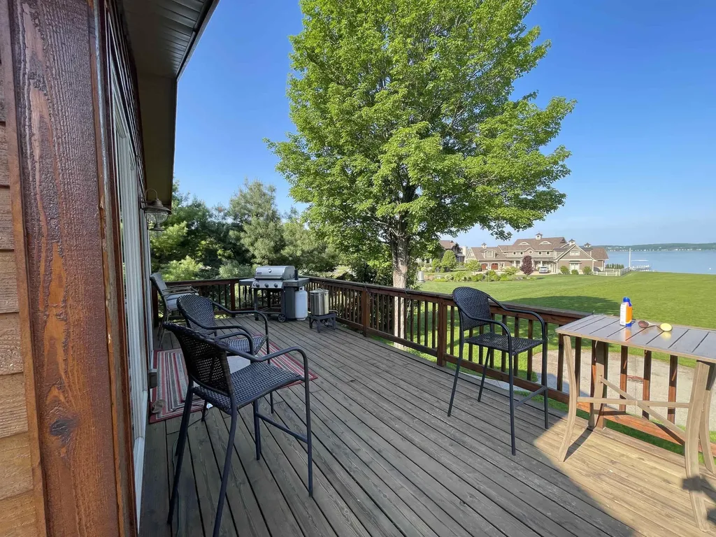 11282 S East Torch Lake Drive Helena Township MI 49612