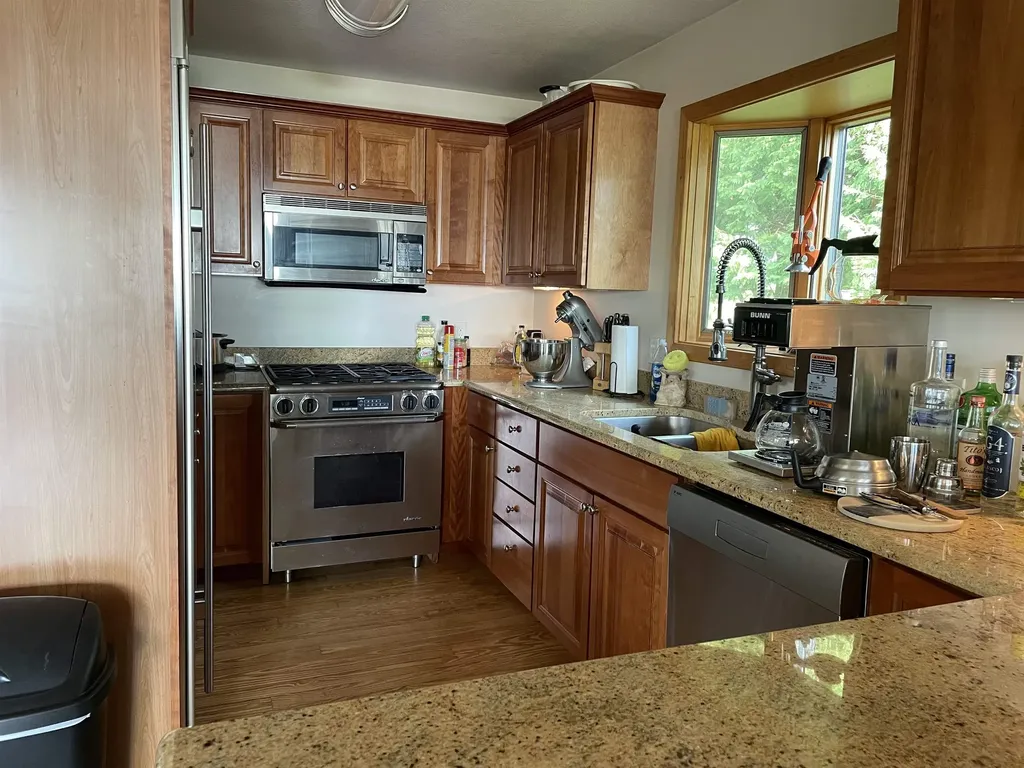 11282 S East Torch Lake Drive Helena Township MI 49612