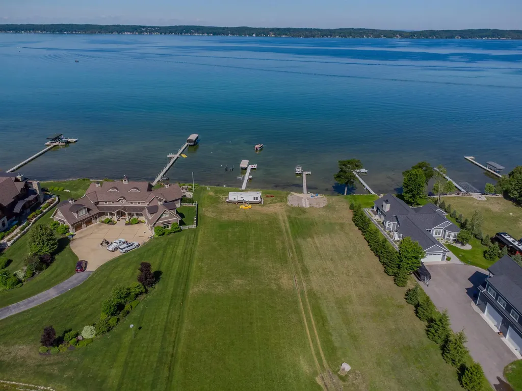 11282 S East Torch Lake Drive Helena Township MI 49612