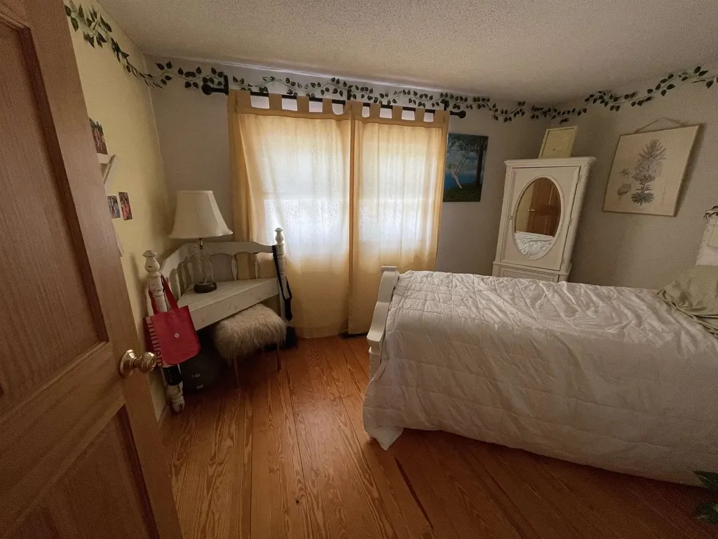 11282 S East Torch Lake Drive Helena Township MI 49612