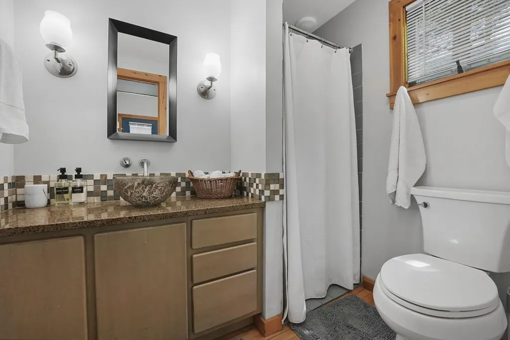 286 Neuman Street Garfield Charter Township MI 49685