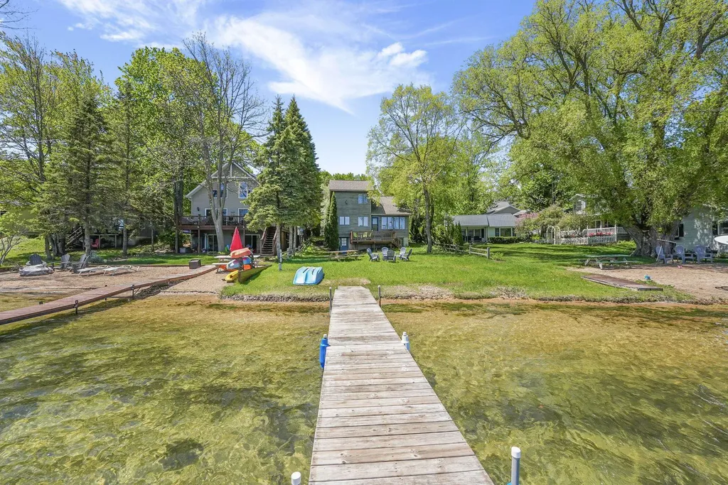 286 Neuman Street Garfield Charter Township MI 49685