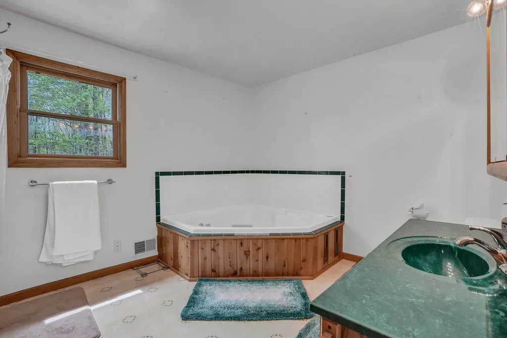 2560 S 25 Road Boon Township MI 49618
