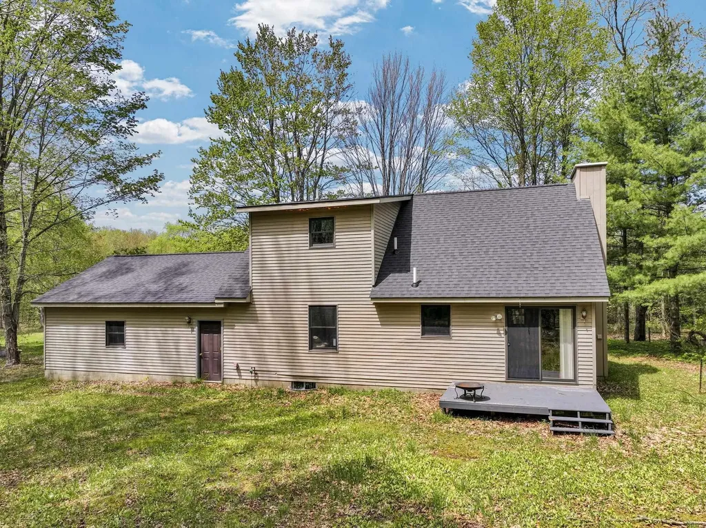 2560 S 25 Road Boon Township MI 49618