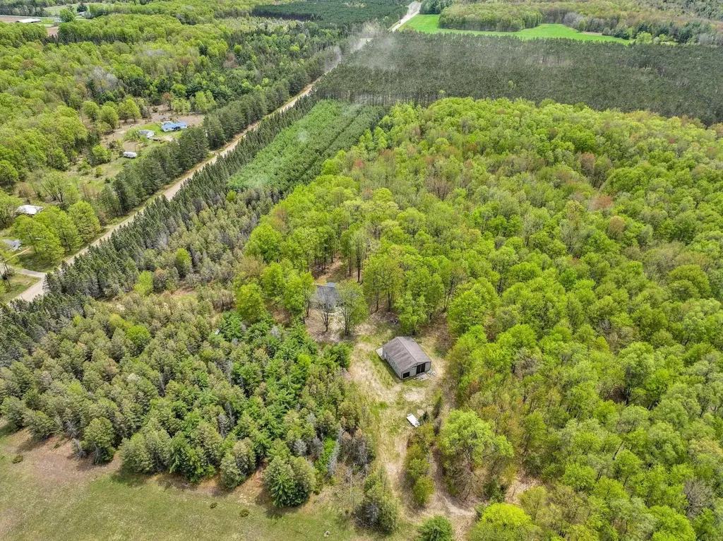2560 S 25 Road Boon Township MI 49618