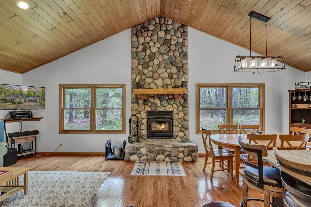 2560 S 25 Road Boon Township MI 49618