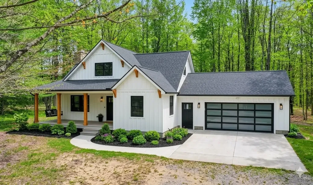 2560 S 25 Road Boon Township MI 49618