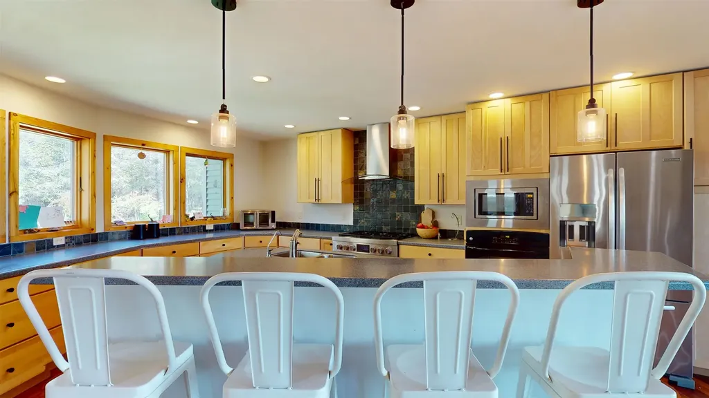 2525 Burdickville Road Kasson Township MI 49664
