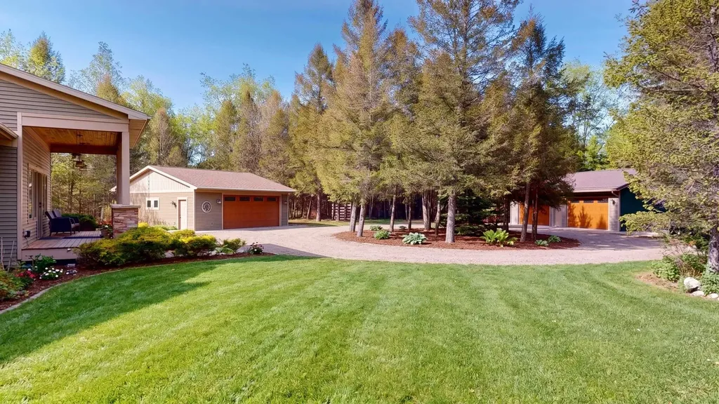 2525 Burdickville Road Kasson Township MI 49664