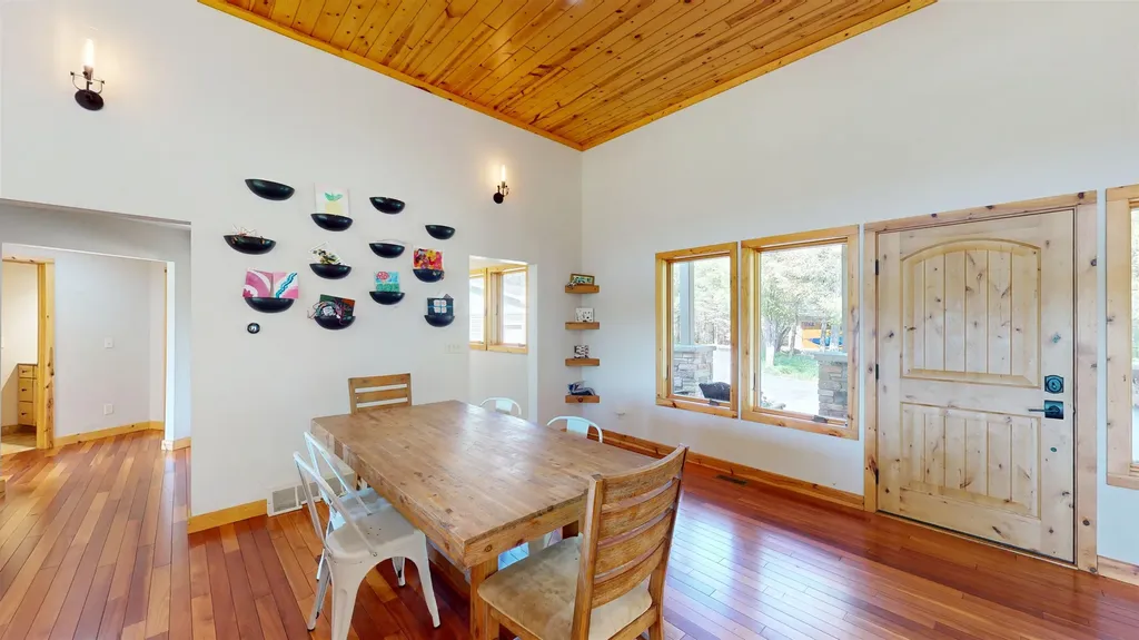 2525 Burdickville Road Kasson Township MI 49664