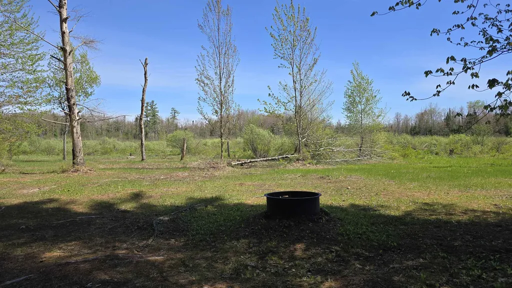 000 Lund Road, SW Springfield Township MI 49633
