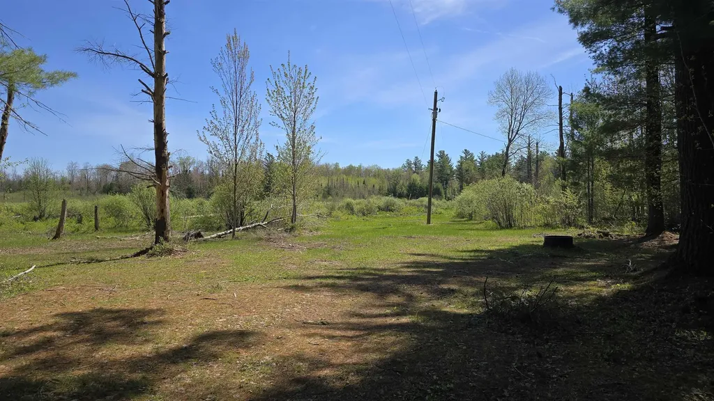 000 Lund Road, SW Springfield Township MI 49633