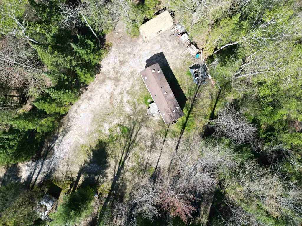 000 Lund Road, SW Springfield Township MI 49633