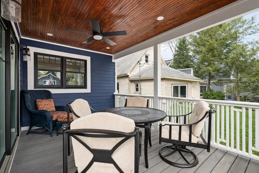 525 Fifth Street Traverse City City MI 49684