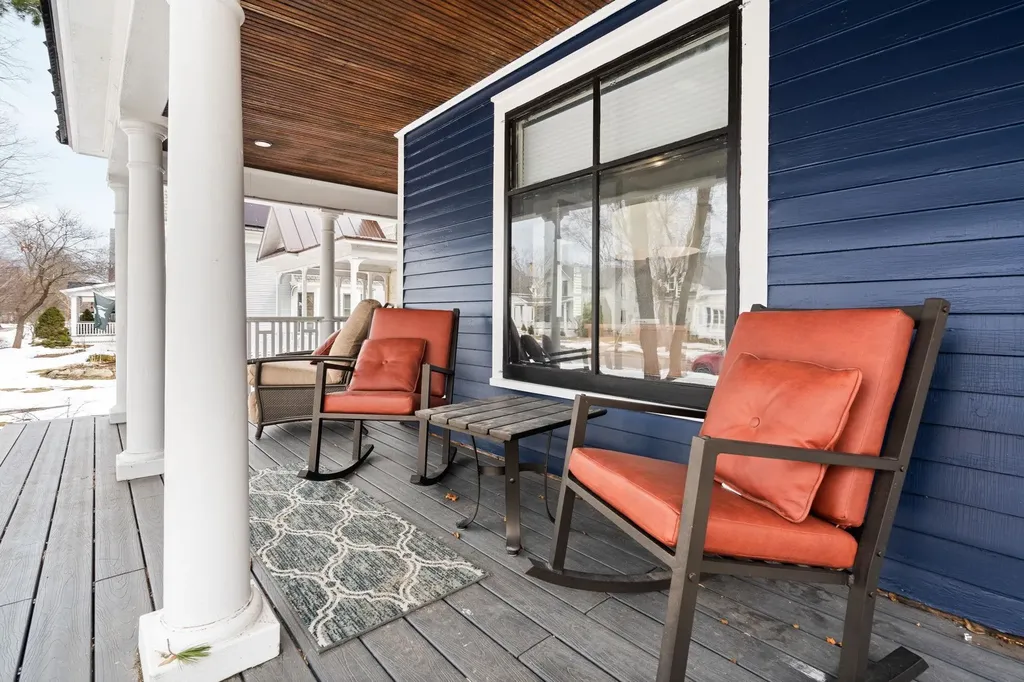525 Fifth Street Traverse City City MI 49684