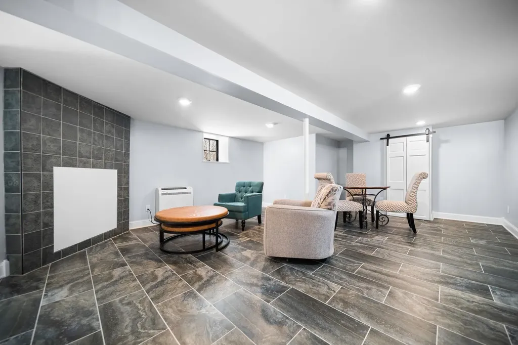 525 Fifth Street Traverse City City MI 49684