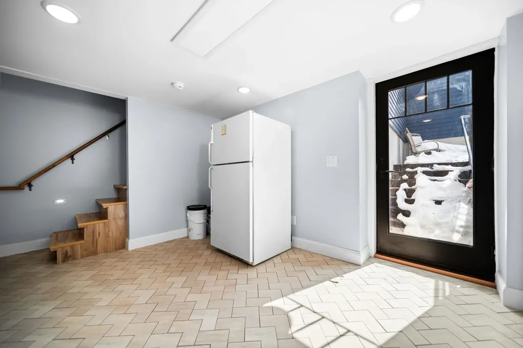 525 Fifth Street Traverse City City MI 49684