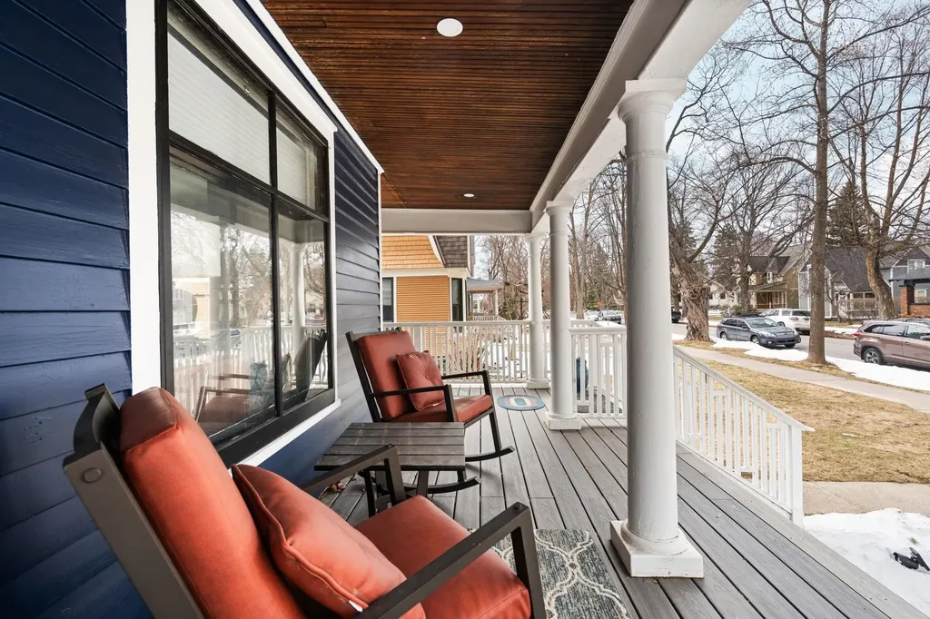 525 Fifth Street Traverse City City MI 49684