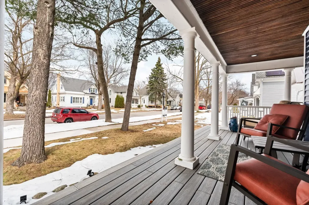 525 Fifth Street Traverse City City MI 49684