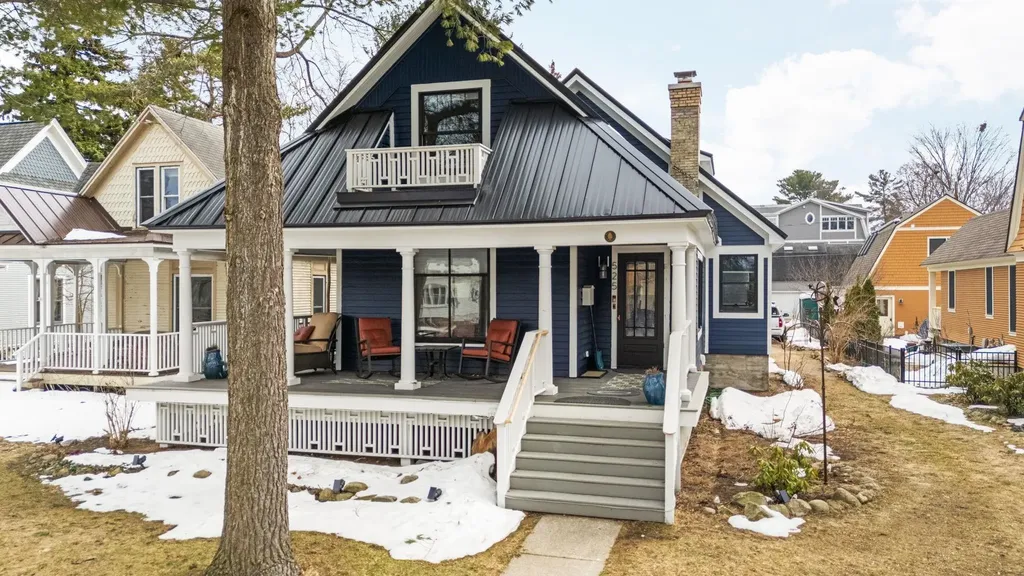 525 Fifth Street Traverse City City MI 49684