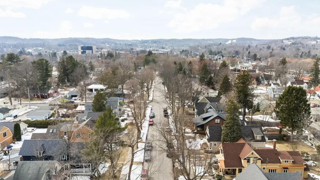 525 Fifth Street Traverse City City MI 49684