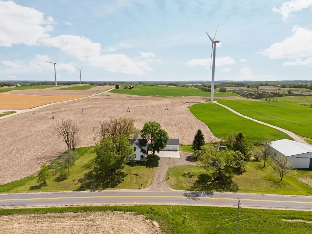 9103 E County Line Road Highland Township MI 49665