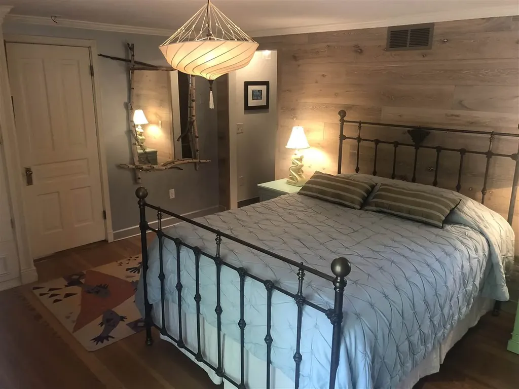 1387 N West Torch Lake Drive Torch Lake Township MI 49648