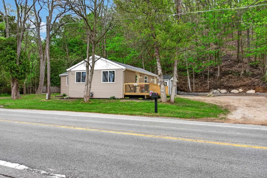4494 Five Mile Road Acme Township MI 49690