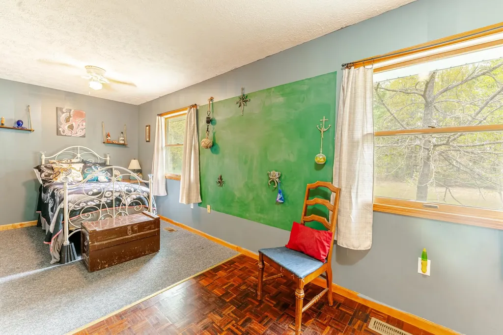 10942 Thiel Road Long Lake Township MI 49685