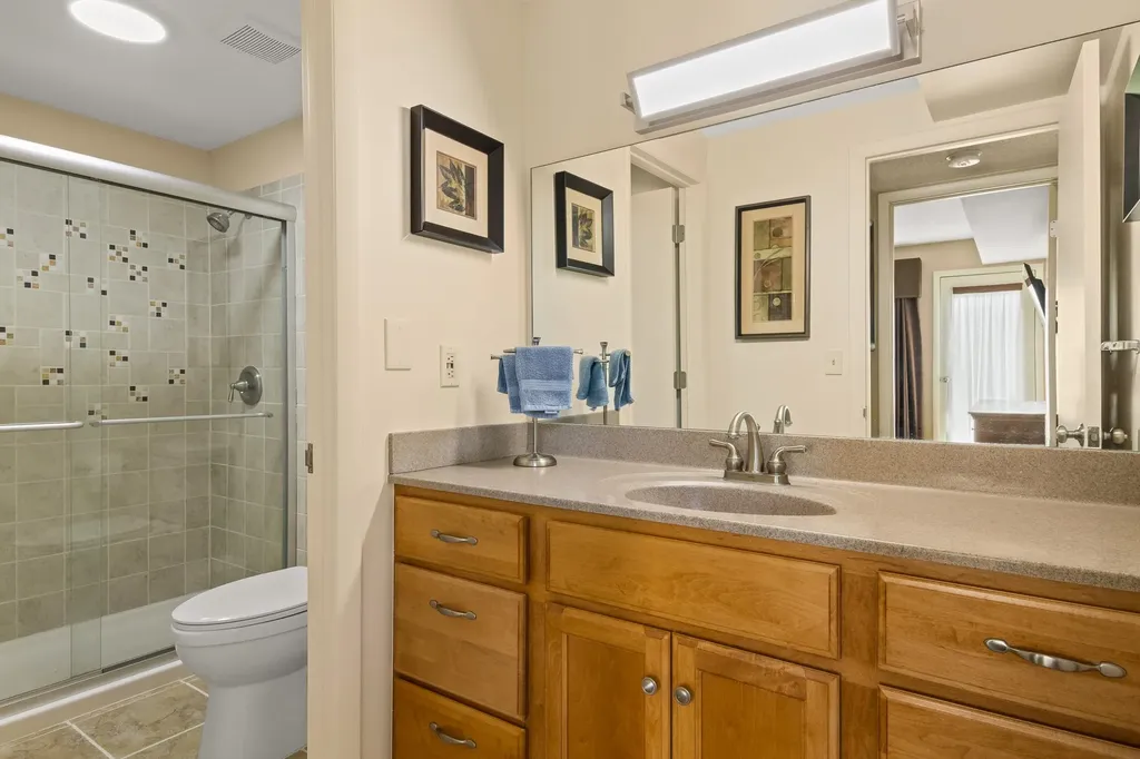 5542 Golfview Court Acme Township MI 49690