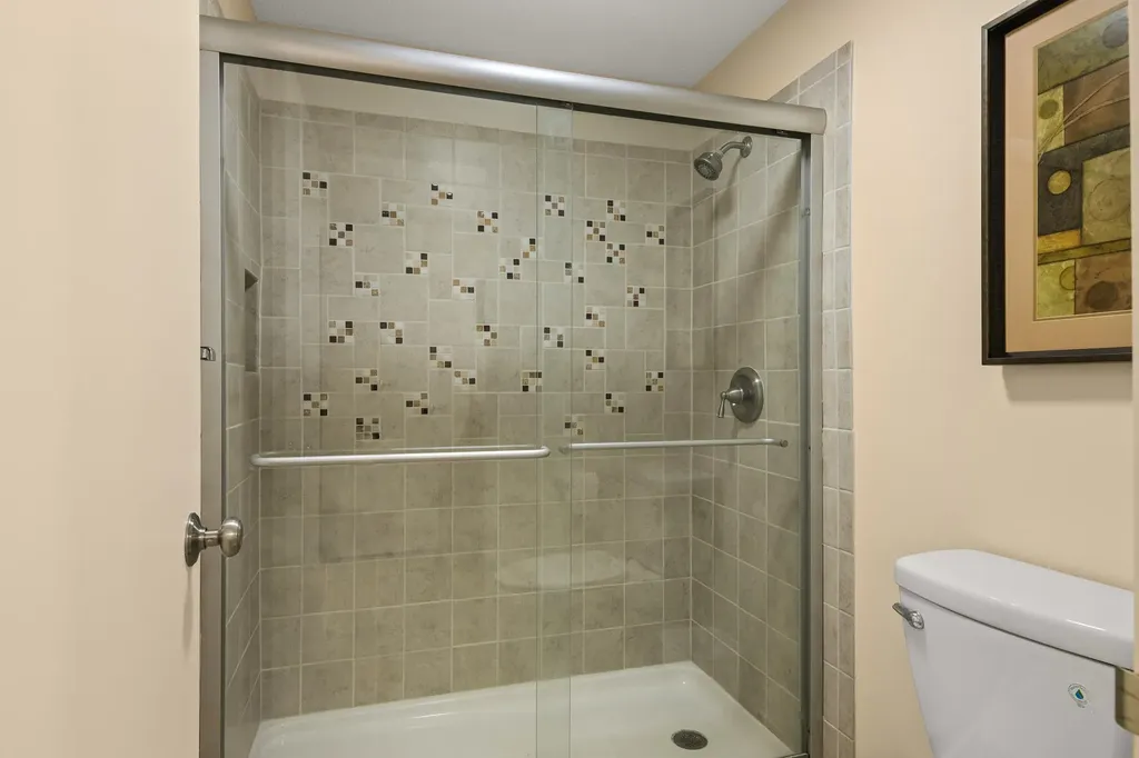5542 Golfview Court Acme Township MI 49690