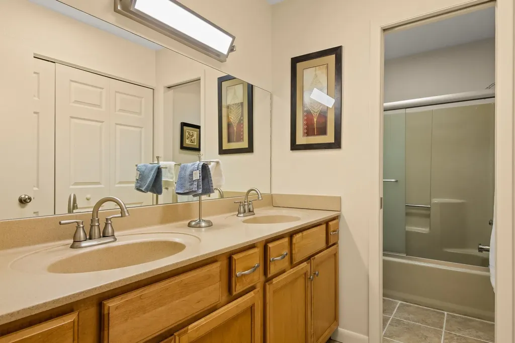 5542 Golfview Court Acme Township MI 49690