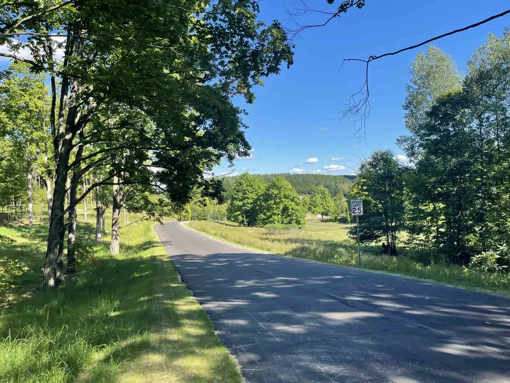 6075 Mountain Sky Road Paradise Township MI 49649